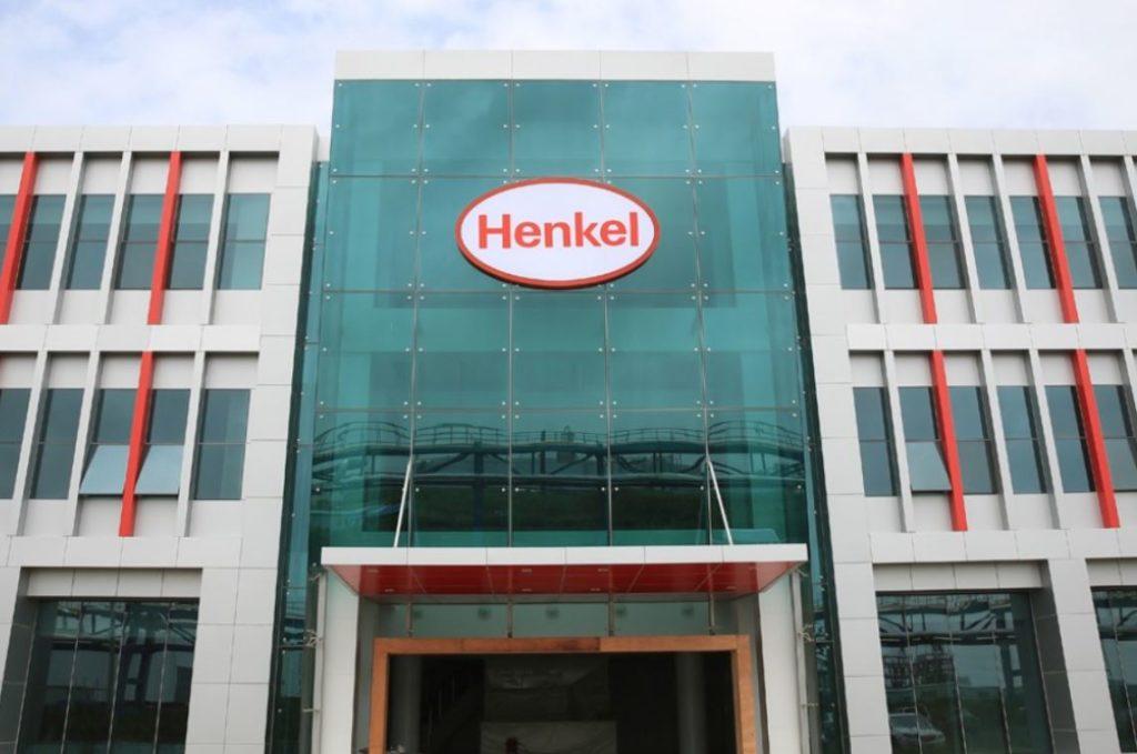 The firm advised Henkel acquire Mexican haircare company Nattura Group.