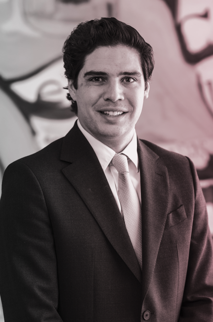 César Parada F.