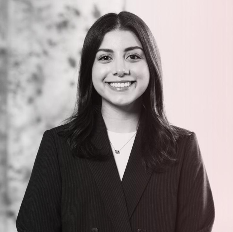 Montserrat Esparza G.